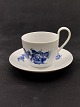 Middelfart 
Antik presents: 
Royal 
Copenhagen Blue 
Flower cup 
10/8194