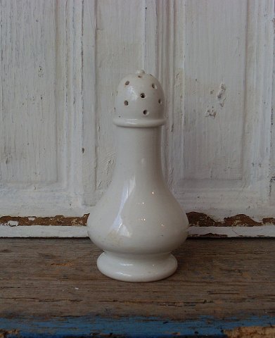 1800tals fajance strøer
