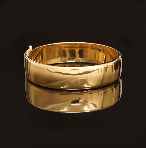 Armband in 18kt Gold. Grösse: 6,4x6cm