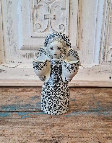 Bjørn Wiinblad Nymølle candlestick in the form of an angel holding two candlesticks no 3315/474
