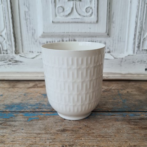 Thorkild Olsen for Royal Copenhagen Blanc de Chine vase with pattern in relief no. 4127
