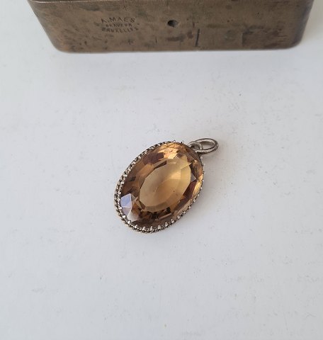 Pendant with large citrine set in silver