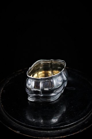 Gammel serviet ring i sølv , stemplet.
5,5x4,5cm. 
Brede 3,5cm.