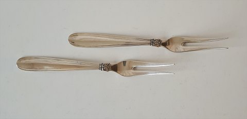 Karina cold cut fork in silver