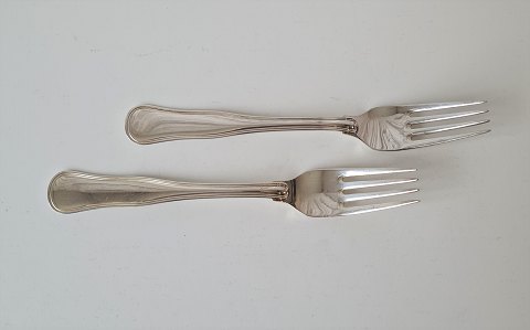 Cohr Double fluted dinner fork in silver 19.5 cm.