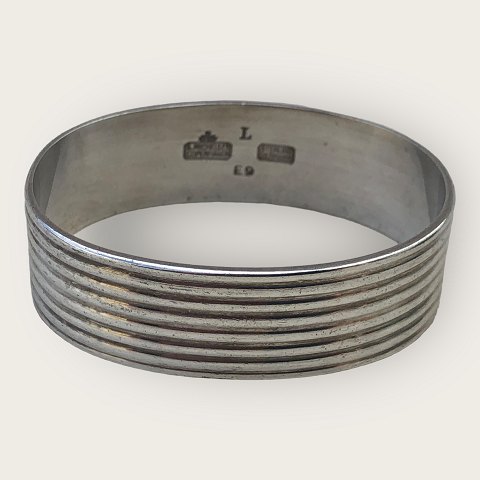 item no: 587116