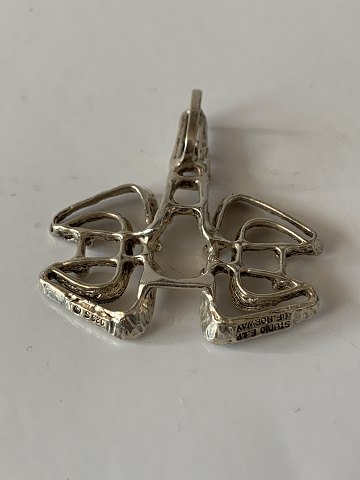 item no: 588725