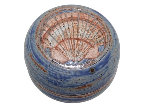 Various Art Pottery & Art ...