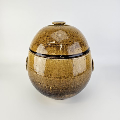 Kähler krukke
23 cm
brun