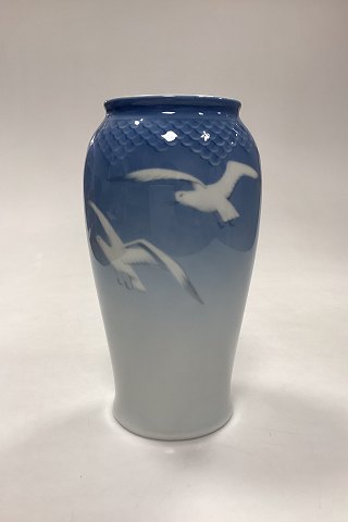 Bing og Grøndahl Måge Vase No. 682