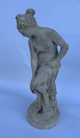 Étienne-Maurice Falconets: Venus, drying herself after a bath