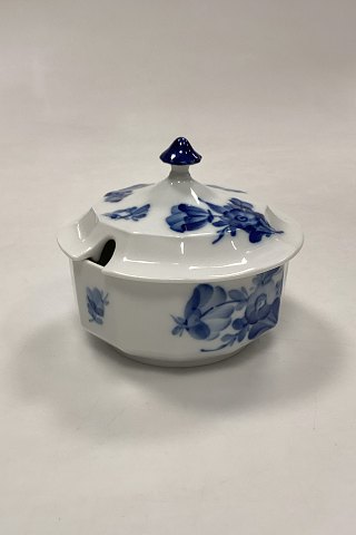Royal Copenhagen Blå Blomst Kantet Kompotskål med låg No. 8572
