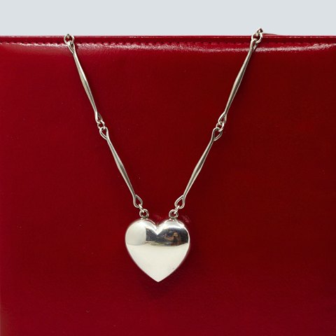 Georg Jensen, Astrid Fog; Necklace of sterling silver #126B