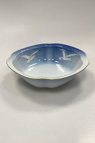 Bing og Grøndahl Måge med guld Ottekantet Kartoffelskål No. 43/575