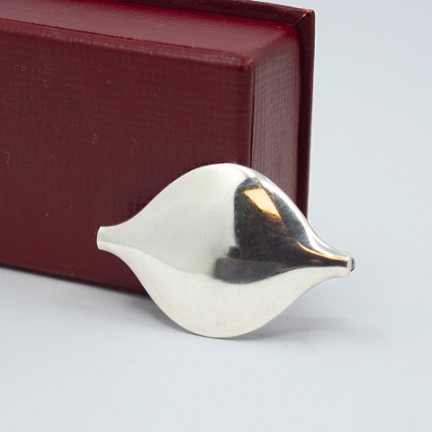 Georg Jensen; Brooch in sterling silver, no. 353