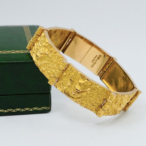 Lapponia; Wide bracelet in 14k gold