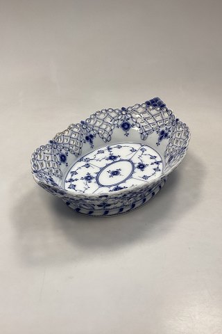 Royal Copenhagen Blue Fluted Full Lace Bread Basket No. 1002