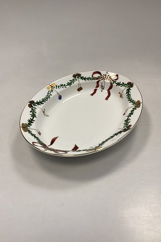 Royal Copenhagen Star Fluted Christmas Oval Dish No. 376