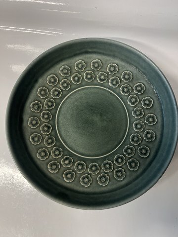 Kronjyden, Azur stoneware, round dish on foot.Diameter 19.0 cm.