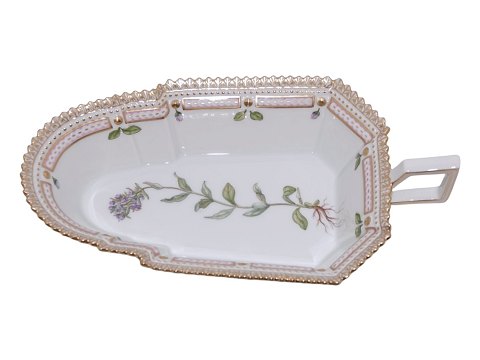 item no: 643120