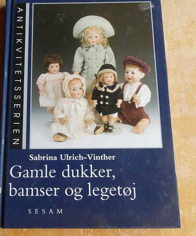 vare nr: bø-Gamle dukker,bamser,legetøj
