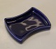 Hank Design Erik Magnussen B&G White Tableware, In nice and mint condition 865-1 
Assiet  Lid for box 11 x 9 cm, Dark Blue