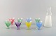 8 farverige 
cocktailglas 
med karaffel. 
"Party", Bengt 
...