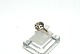 Ladies ring 8 carats with clear stones.
Size: 54