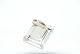 Ladies ring with chiseled ring and zircon 14 carat gold
Size 56