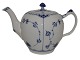 Blue Fluted Half Lace
Teapot
