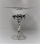 Lundin Antique 
presents: 
Georg 
Jensen. 
Sterling (925). 
Grape bowl. 
Model 263B. 
Height 19 cm. 
Diameter 18,3 
cm. ...