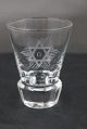 Frimurerglas,
snapseglas 
dekoreret med 
slebne 
symboler, ...