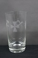 Frimurerglas, 
vandglas eller 
drinkglas 
dekoreret med 
...