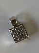 Pendant in 14 carat white gold