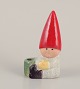 Lisa Larson for 
Gustavsberg. 
Lysestage. 
Siddende nisse.