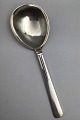 Danam Antik 
presents: 
Hans 
Hansen Silver 
Arvesølv No. 17 
Serving Spoon