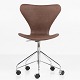 Roxy Klassik 
presents: 
Arne 
Jacobsen / 
Fritz Hansen
AJ 3117 - 
'Seven' office 
chair in new 
'Vitoria' olive 
...