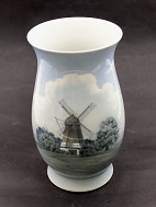 B&G vase med mlle nr. 715/5440