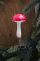 K&Co. presents: 
Old 
Christmas tree 
ornament in the 
shape of a toad 
hat in 
cotton/paper 
with clip.