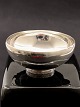 Middelfart 
Antik presents: 
F 
Hingelberg 
sterling silver 
bowl
