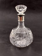 Krystal karaffel med tretrnet slv montering