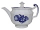 Blue Flower 
Angular
Rare, small 
tea pot from 
1898-1923