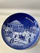 Antik Huset presents: Christmas plate Desiree Denmark 2002The Royal Danish TheatreMeasures: 18.5 cm