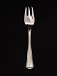 Middelfart Antik presents: Old. danish Cohr 830 silver cake fork