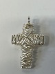 Antik Huset presents: Cross Pendant in Sterling SilverLength 3.3 cm.