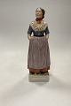 Royal Copenhagen Overglasur Figur Kvinde i Folkedragt ...