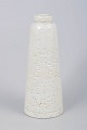 L'Art presents: Gunnar Nylund for Rörstrand, chamotte vase with white glaze.