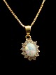 14 karat guld vedhæng  med opal