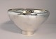 Lundin Antique præsenterer: Georg Jensen. Sterling (925). Skål # 484B. Design : Georg Jensen. Højde 10 cm. ...