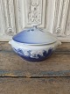 Karstens Antik presents: B&G Christmas rose dish No. 512